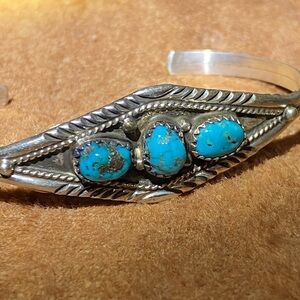 Navajo Kingman  Turquoise Sterling By Elizabeth Whitman 3 Stone  Cuff Bracelet
